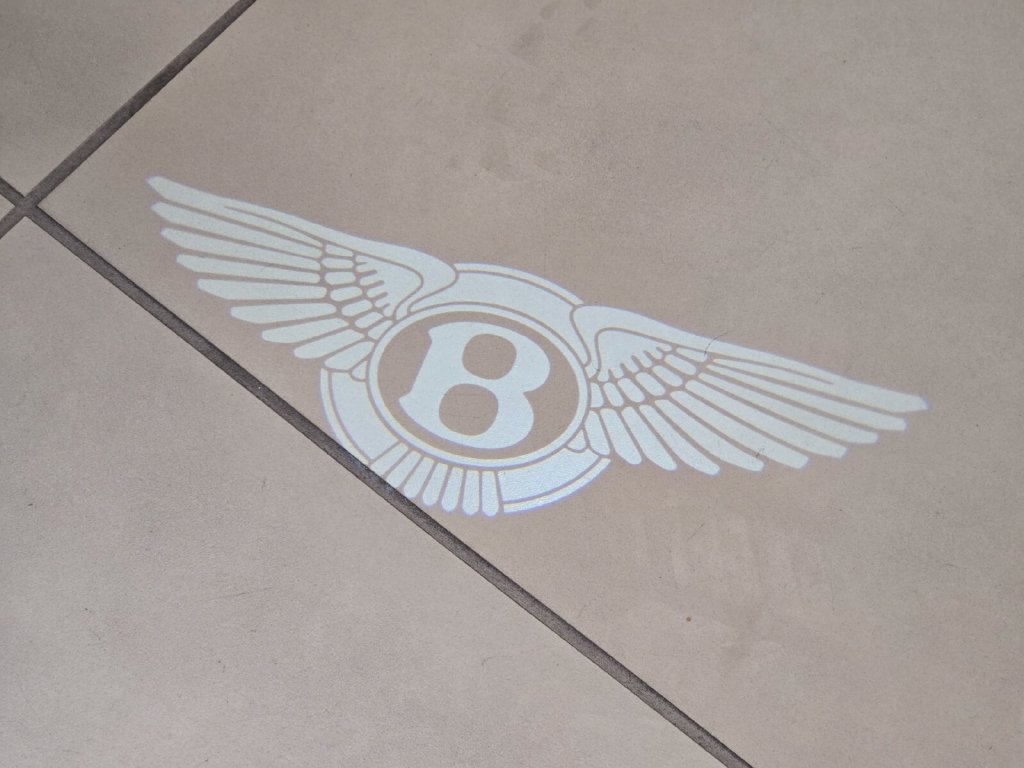 Certified 2023 Bentley Continental GT V8 AWD/4WD image 27