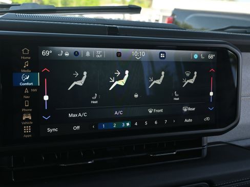 Used 2025 Jeep Wrangler Backcountry image 21