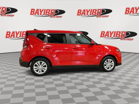 Used 2020 Kia Soul LX image 9