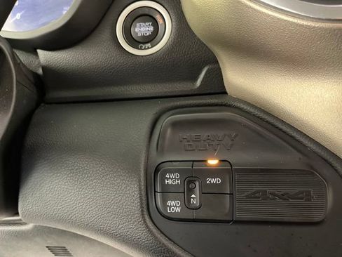 Used 2024 RAM 2500 Laramie w/ Safety Group AWD/4WD image 29