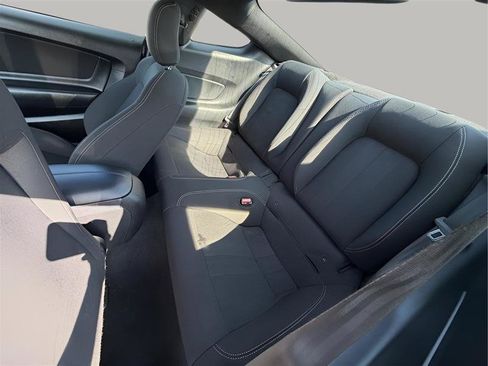 Used 2021 Ford Mustang Coupe RWD image 21