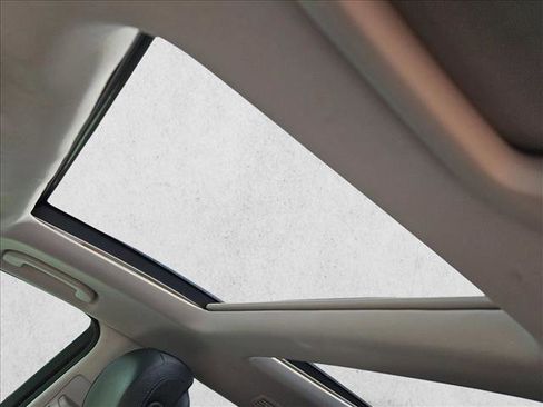Used 2018 Mercedes-Benz GLS 550 4MATIC image 16