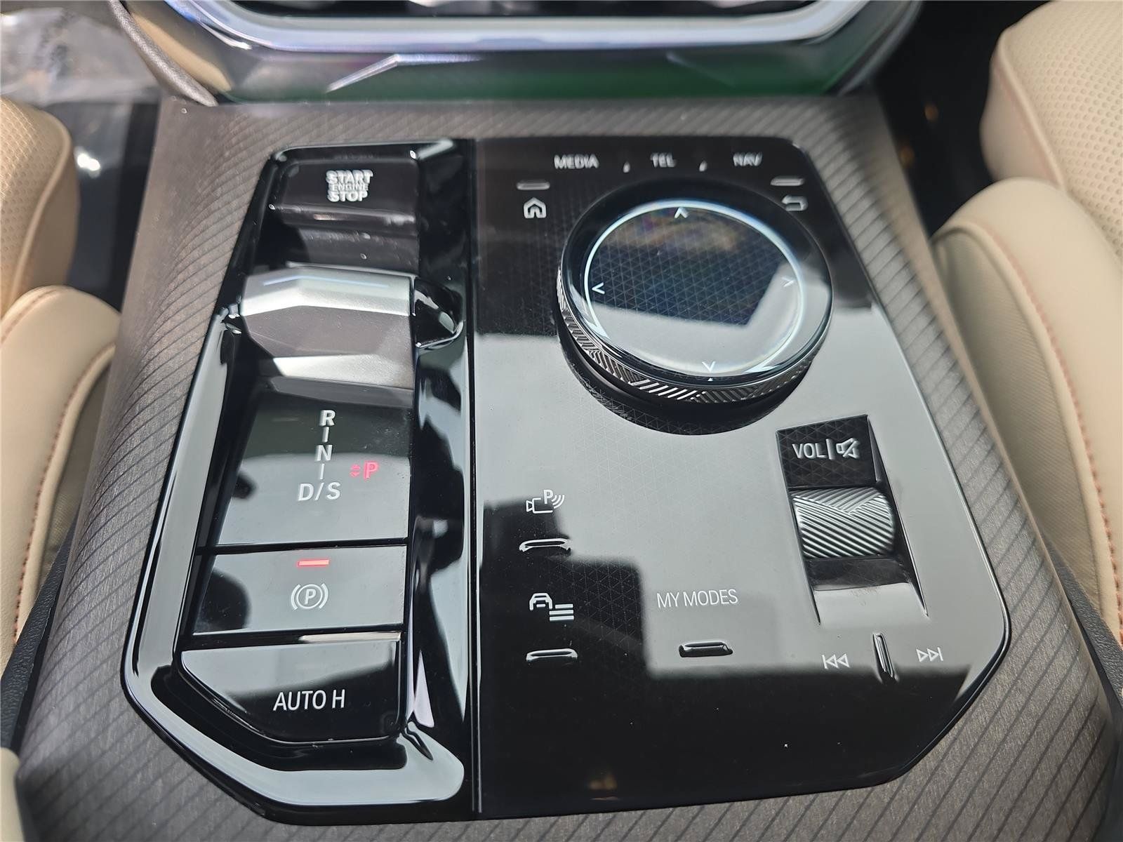 Certified 2026 BMW X3 xDrive30i AWD/4WD image 19
