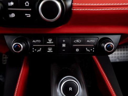 Certified 2019 Ferrari Portofino image 41