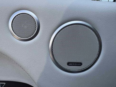 Used 2017 Land Rover Range Rover Supercharged image 58