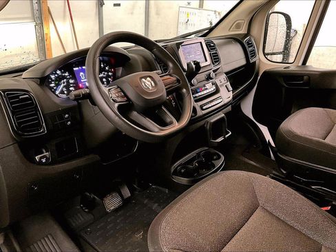Used 2022 RAM ProMaster 2500 image 12