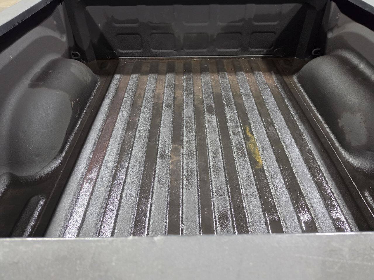 Used 2018 RAM 1500 Express AWD/4WD image 14