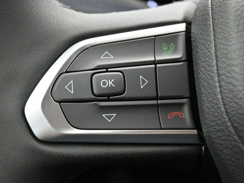 New 2026 Jeep Compass Latitude image 22