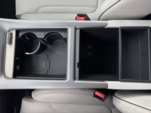 Used 2025 Hyundai Palisade Calligraphy image 32