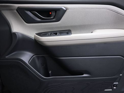 New 2026 Subaru Forester Touring AWD/4WD image 11