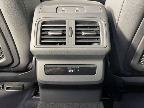 New 2025 Audi Q5 Premium Plus image 32