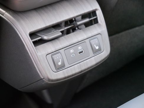 Certified 2024 Nissan Ariya AWD image 37