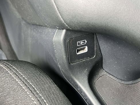 Used 2023 Honda HR-V LX image 30