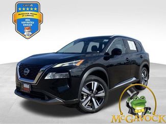 Used 2023 Nissan Rogue SL image 1