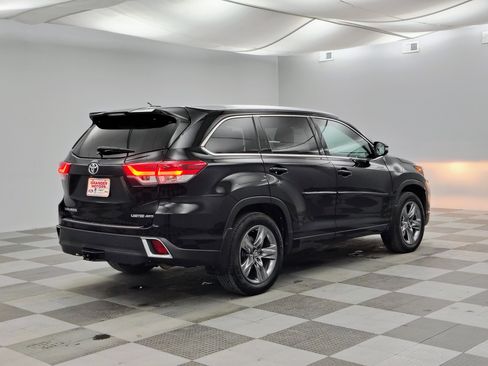 Used 2018 Toyota Highlander Limited Platinum w/ Protection Package #3 AWD/4WD image 11