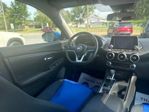 Used 2021 Nissan Sentra SV w/ Lighting Package FWD image 14