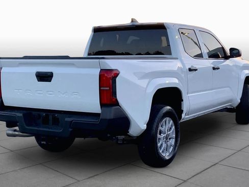 Used 2025 Toyota Tacoma SR RWD image 13
