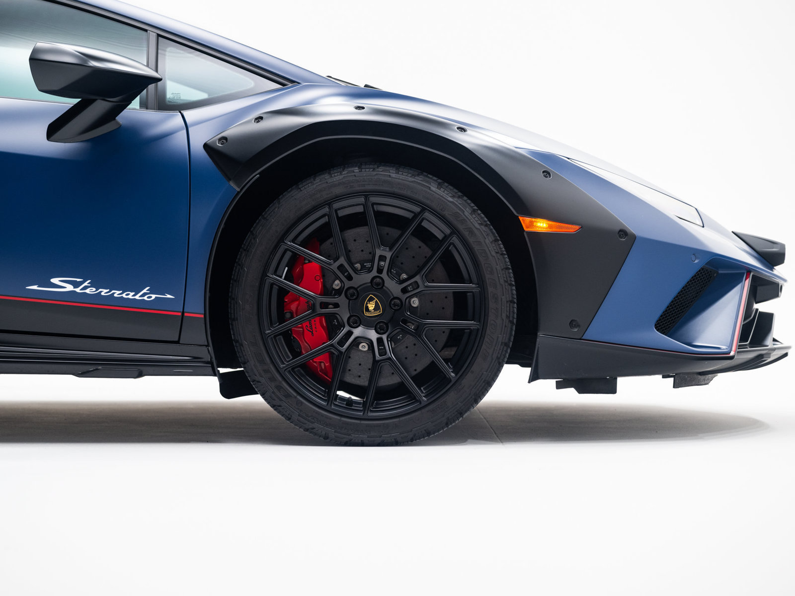 Used 2023 Lamborghini Huracan Sterrato AWD/4WD image 12