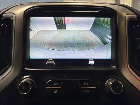 Used 2021 Chevrolet Silverado 1500 LT w/ Bed Protection Package image 12