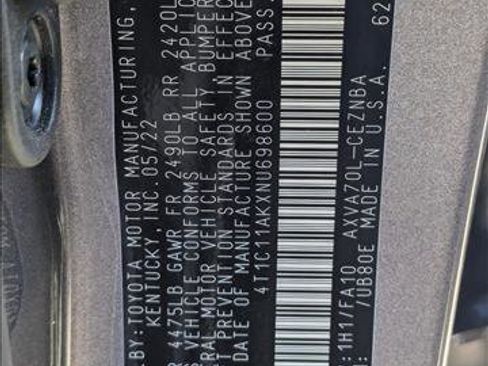 Used 2022 Toyota Camry LE w/ Carpet Mat Package (TMS) image 29