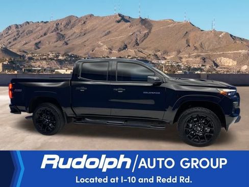 Used 2025 Chevrolet Colorado Z71 image 5