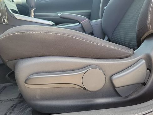 Used 2017 Nissan Sentra S FWD image 16
