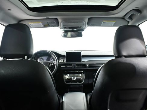 Used 2022 Lincoln Corsair AWD w/ Premium Package image 17
