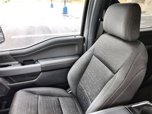 New 2025 Ford F150 XLT w/ Equipment Group 302A MID image 24