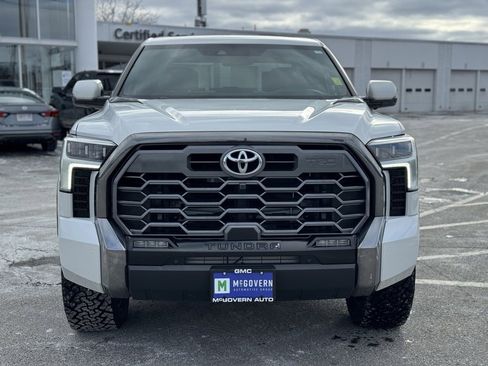 Used 2024 Toyota Tundra Platinum image 9
