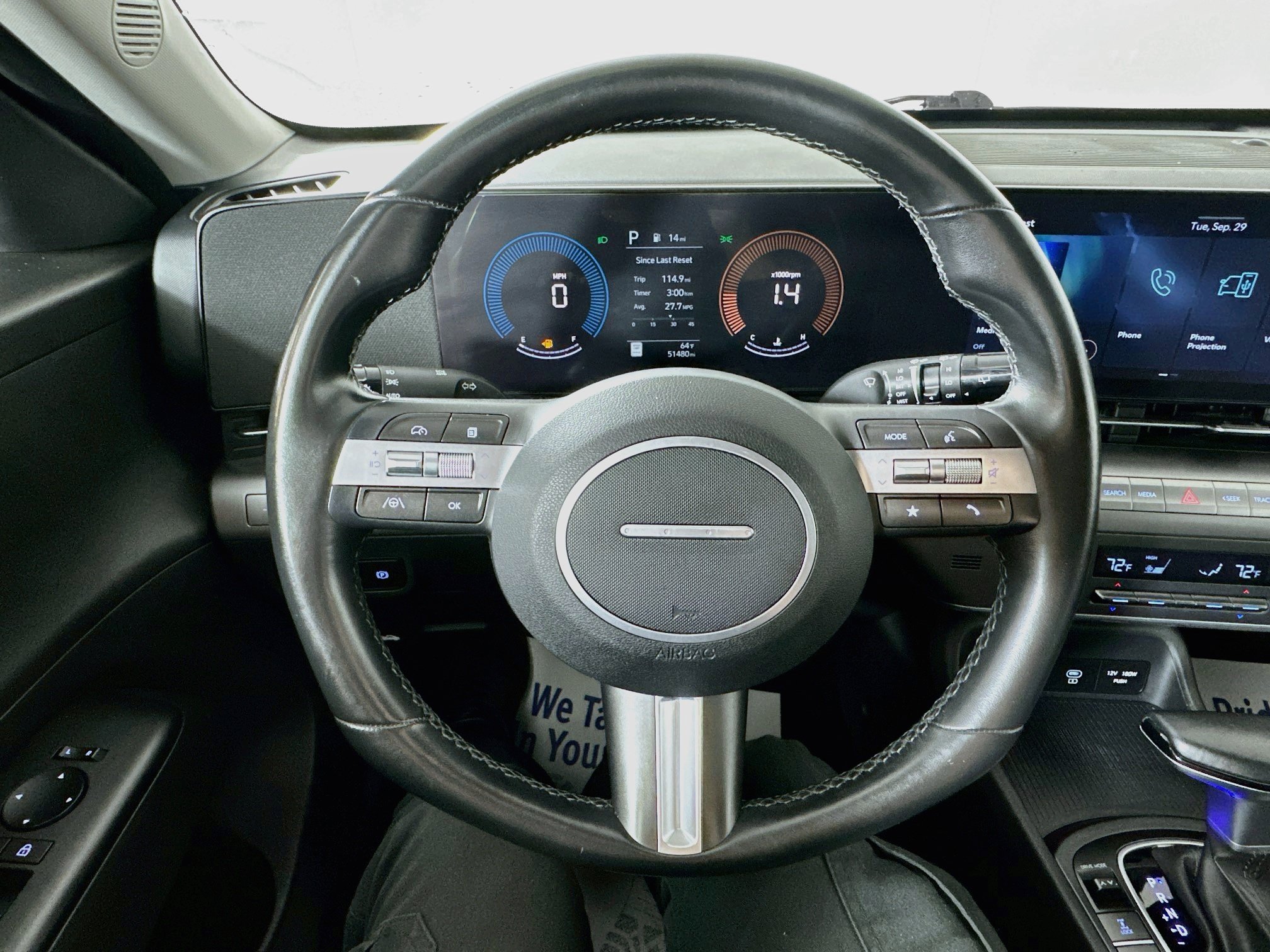 Certified 2025 Hyundai Kona SEL AWD/4WD image 11