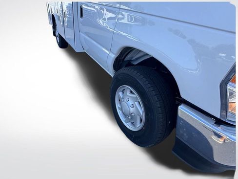 New 2025 Ford E-350 and Econoline 350 Super Duty w/ Power Equipment Group RWD image 23