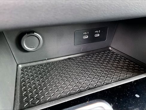 New 2026 Nissan Pathfinder SV image 18