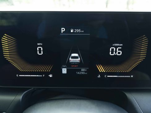 Used 2025 Kia K4 FWD image 22