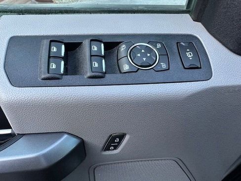 Used 2019 Ford F250 XLT w/ XLT Value Package image 13