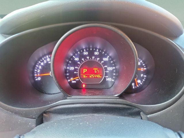 Used 2019 Kia Soul + FWD image 25