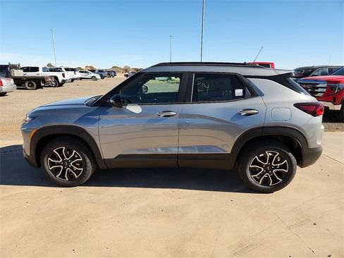 New 2026 Chevrolet TrailBlazer ACTIV image 2