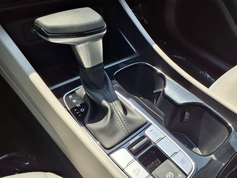 Certified 2025 Hyundai Tucson SEL FWD image 18