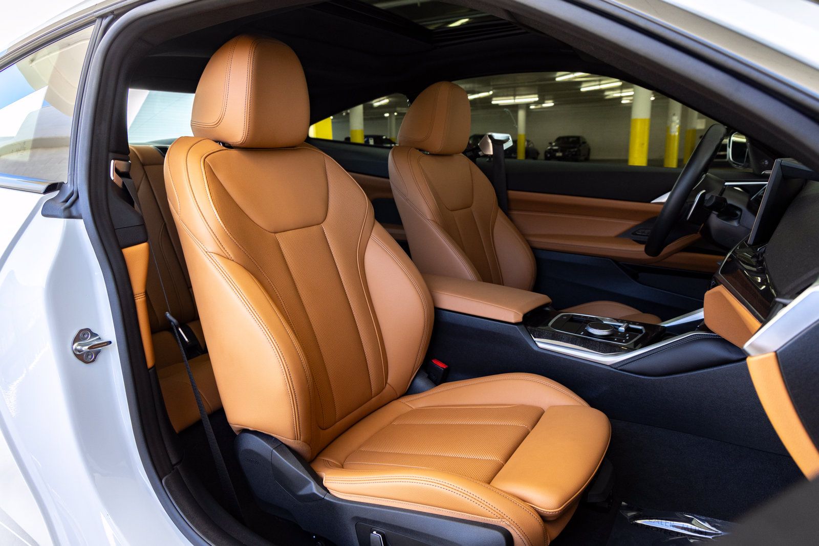 Certified 2024 BMW 430i Coupe w/ M Sport Package RWD image 22