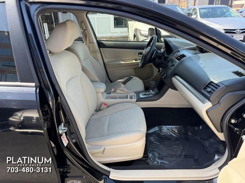 Used 2014 Subaru Crosstrek 2.0i Premium w/ Moonroof Package image 12