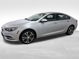 Used 2018 Buick Regal Essence FWD video 1