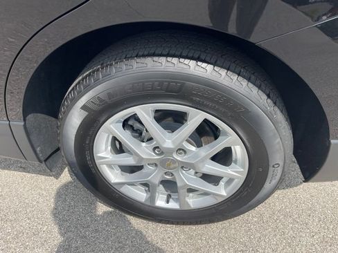 Used 2024 Chevrolet Equinox LT w/ LPO, Floor Liner Package FWD image 31