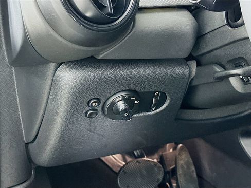 Used 2024 MINI Cooper S FWD image 10