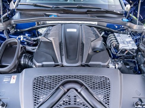 New 2026 Porsche Macan S image 29