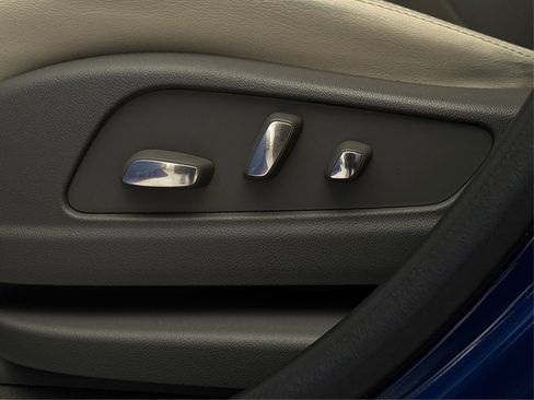 Certified 2024 Cadillac XT5 Premium Luxury image 31