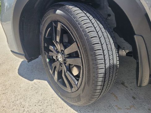 New 2026 Honda HR-V Sport image 8