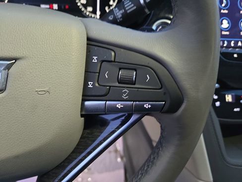 Certified 2023 Cadillac XT6 Premium Luxury w/ LPO, Floor Liner Package image 21