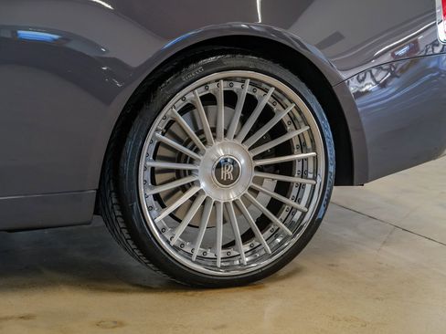 Used 2018 Rolls-Royce Wraith image 52