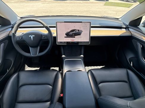 Used 2023 Tesla Model 3 Standard Range RWD image 5