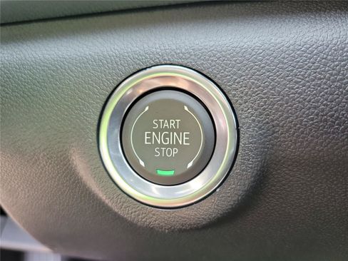 New 2027 GMC Terrain Elevation w/ Elevation Premium Package AWD/4WD image 30