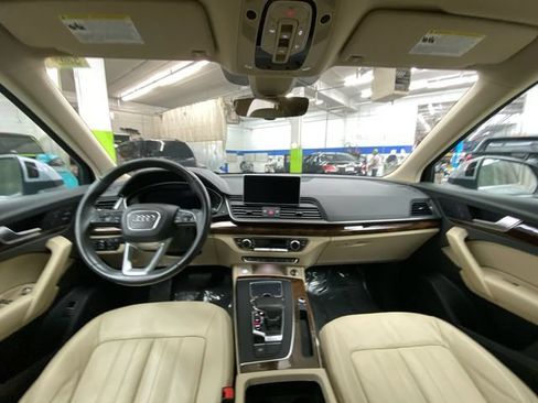 Used 2018 Audi Q5 2.0T Premium Plus w/ Premium Plus Package AWD/4WD image 29